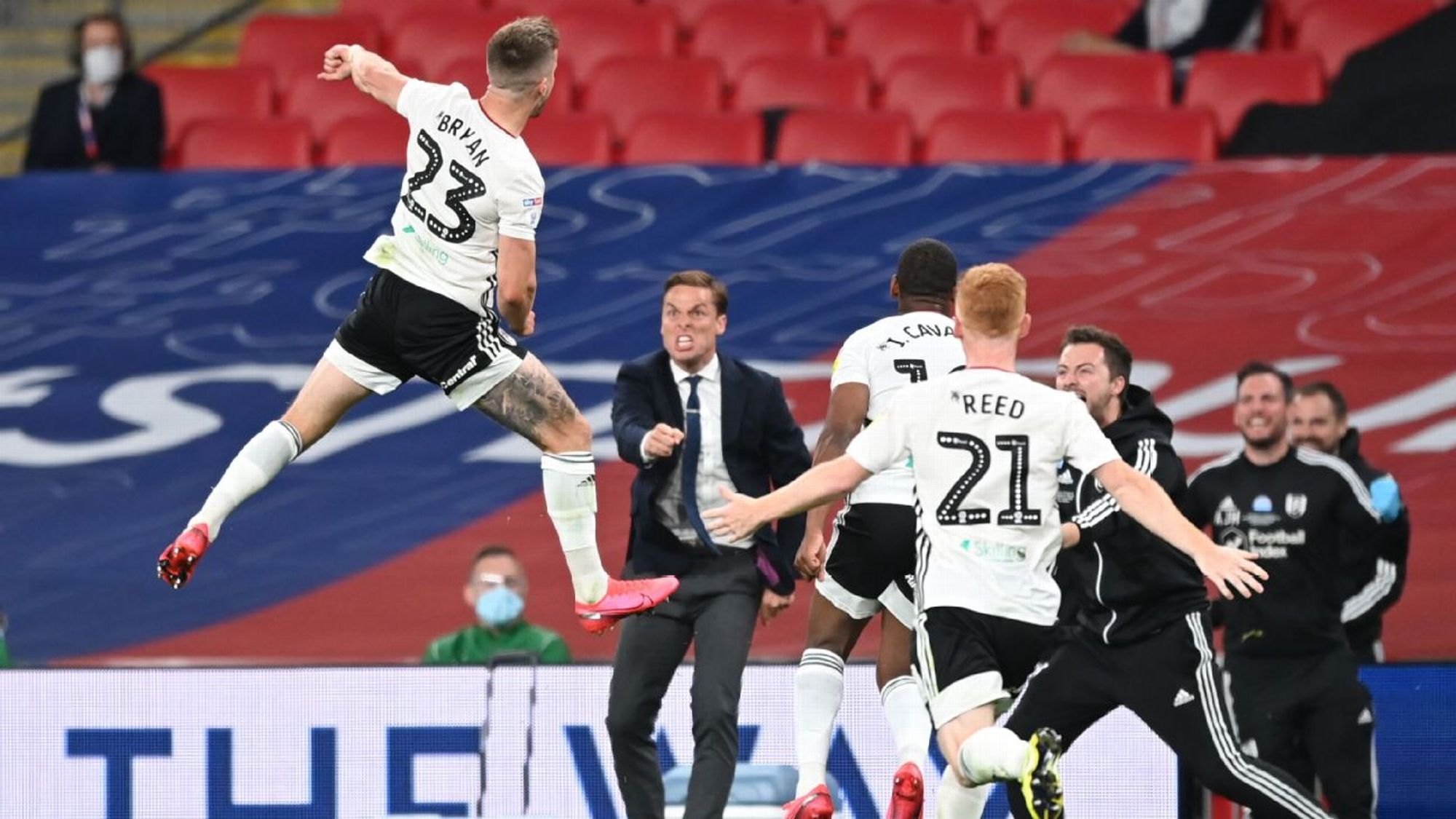 仅引发了球 仅引发了球