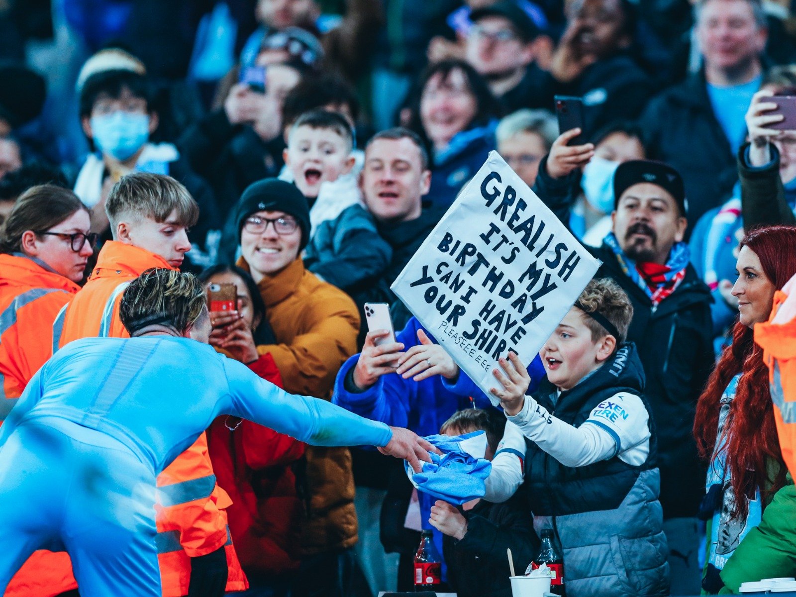 来在英超乃 来在英超乃